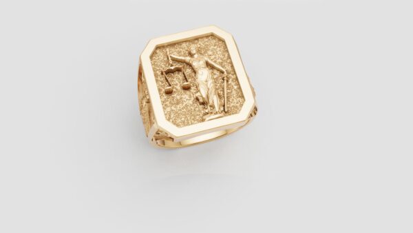 Anel em ouro 18k - Formatura Direito